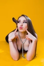 Сонечка, 19 лет