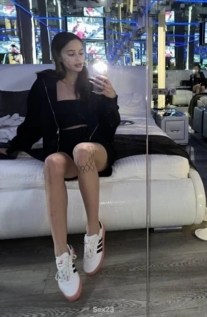 Луна, 19 лет
